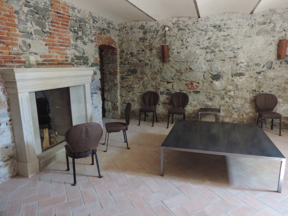 RobertoManzetti_MikredHouse_interior-6